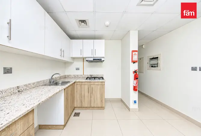 166527137 - Property Image 3