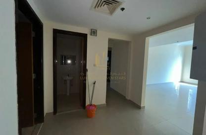 Apartment - 2 Bedrooms - 2 Bathrooms for rent in Al Khan Corniche - Al Khan - Sharjah Apartment - 2 Bedrooms - 2 Bathrooms for rent in Al Khan Corniche - Al Khan - Sharjah