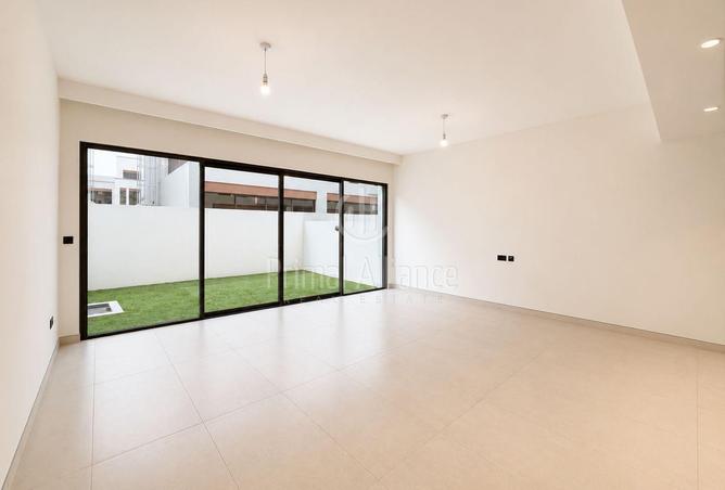 94441237 - Property Image 3