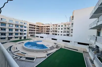 Apartment - Studio - 4 Bathrooms for rent in Kensington Manor - District 13 - Jumeirah Village Circle - Dubai