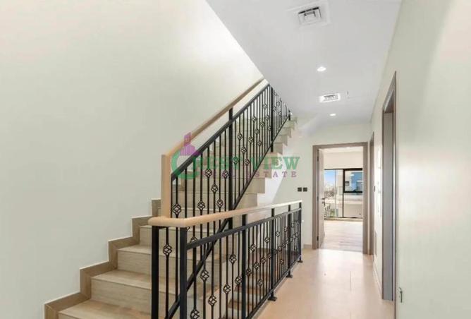 83215637 - Property Image 2