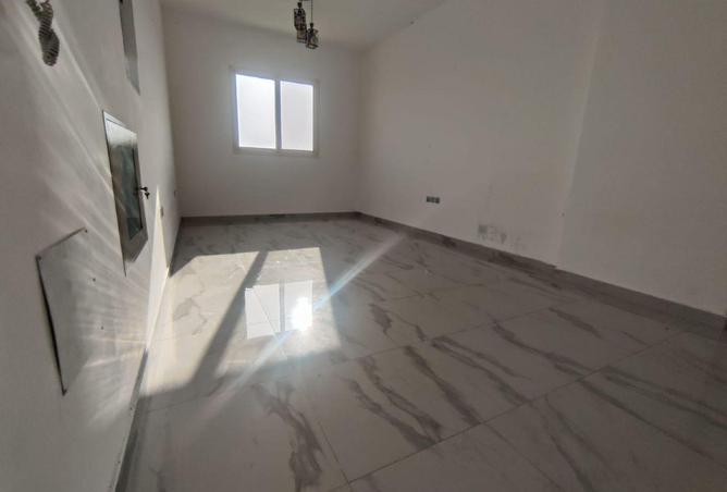 91808589 - Property Image 3