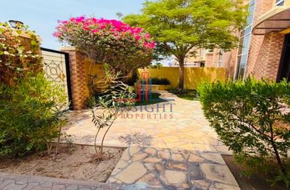 فيلا - 5 غرف نوم - 6 حمامات للايجار في فلل ام سقيم 1 - أم سقيم 1 - أم سقيم - دبي