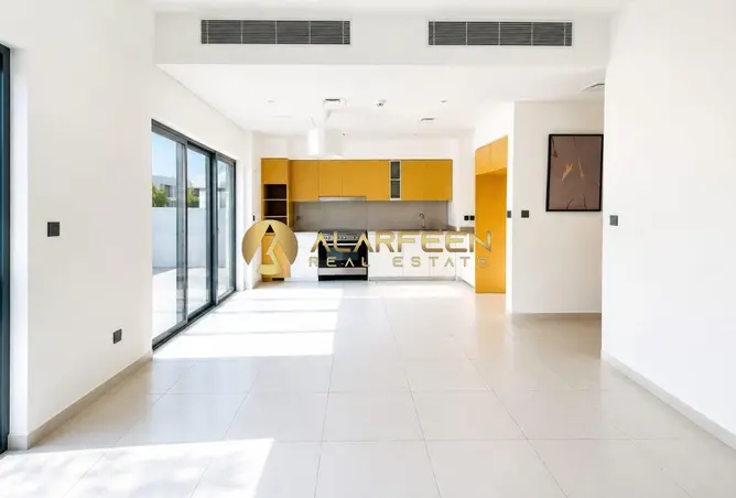 128812401 - Property Image 2
