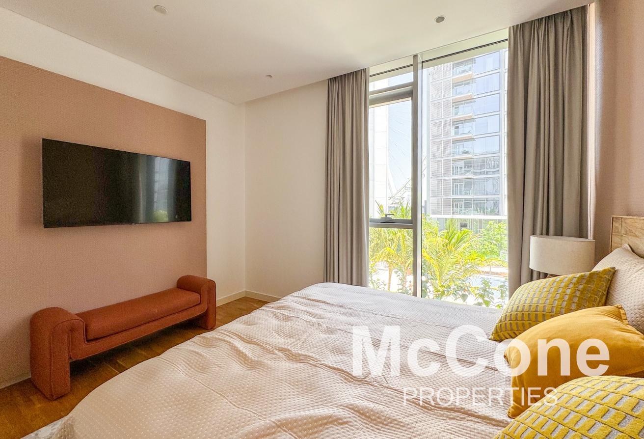 Vacant | Fully Furnished | Garden View photo 13
