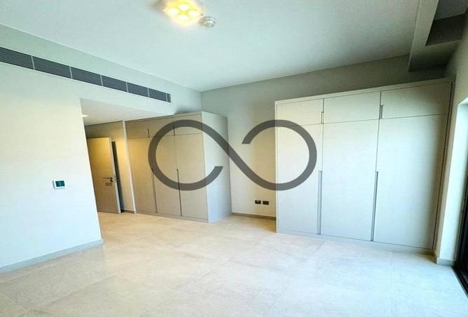 70677636 - صورة العقار 3