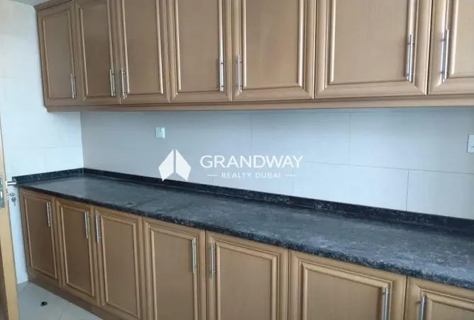 156186666 - Property Image 2