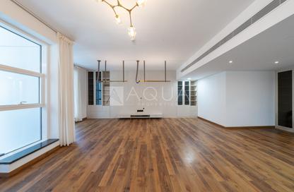 Apartment - 3 Bedrooms - 4 Bathrooms for rent in Marina Arcade Tower - Dubai Marina - Dubai Apartment - 3 Bedrooms - 4 Bathrooms for rent in Marina Arcade Tower - Dubai Marina - Dubai
