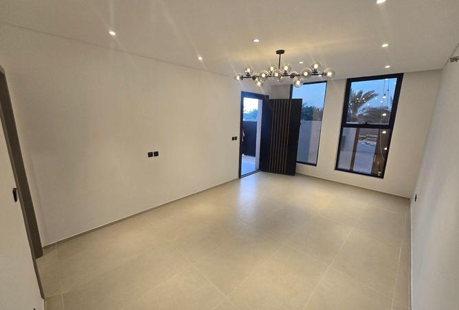 82387950 - Property Image 3