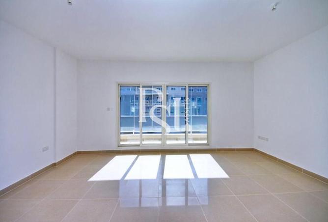 96963639 - Property Image 2
