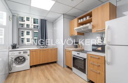 Apartment - 1 - 2 for sale in DEC Tower 2 - DEC Towers - Dubai Marina - Dubai