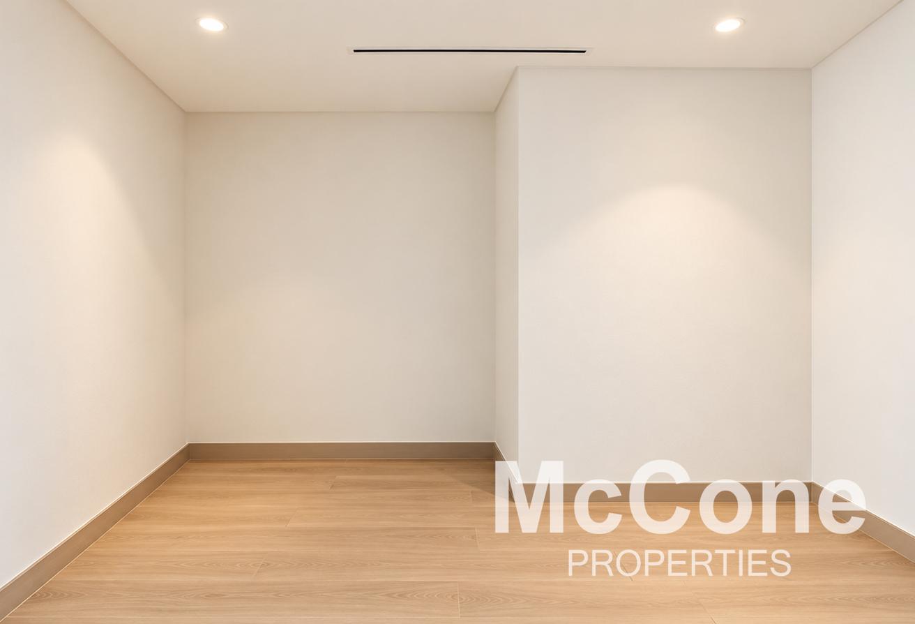 Spacious | Massive Terrace | Plus Study photo 11