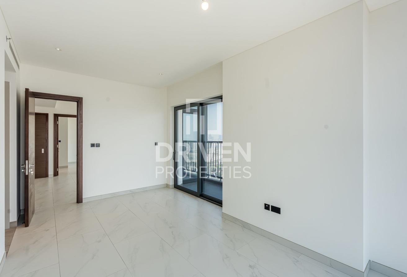 1 Month Free | Creek View | Spacious Layout photo 10