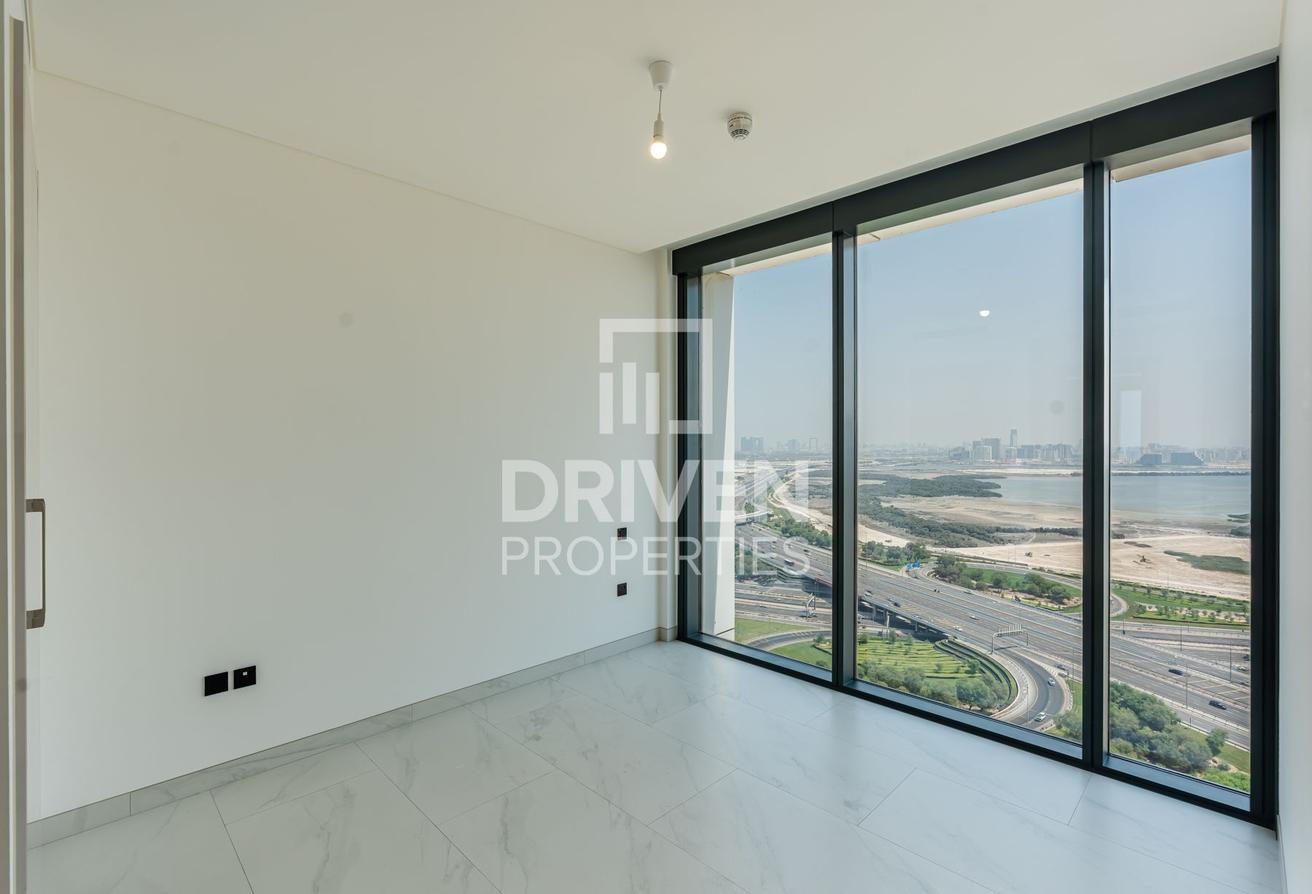 1 Month Free | Creek View | Spacious Layout photo 7