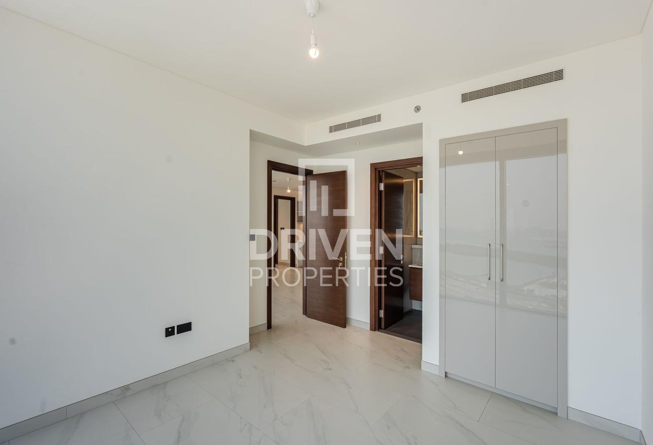 1 Month Free | Creek View | Spacious Layout photo 8