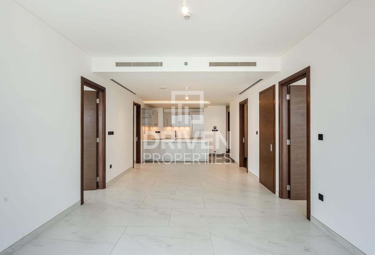 1 Month Free | Creek View | Spacious Layout photo 4