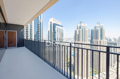 Apartment - 3 Bedrooms - 4 Bathrooms for rent in Boulevard Crescent Tower 1 - BLVD Crescent - Downtown Dubai - Dubai