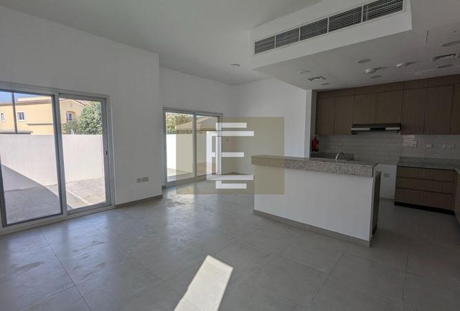 92702483 - صورة العقار 2
