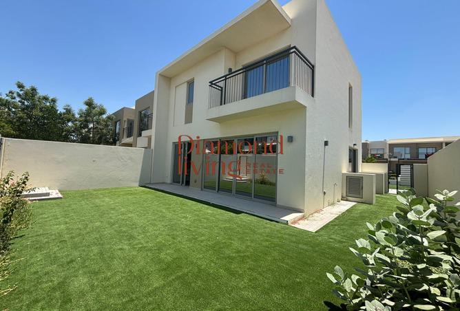 106860880 - Property Main Image