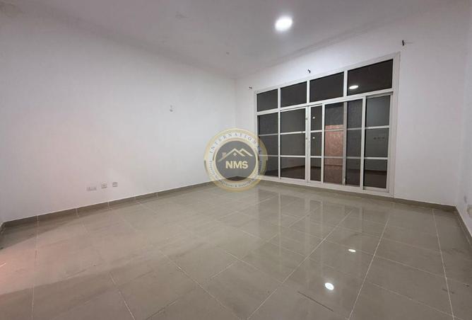 76963342 - Property Main Image