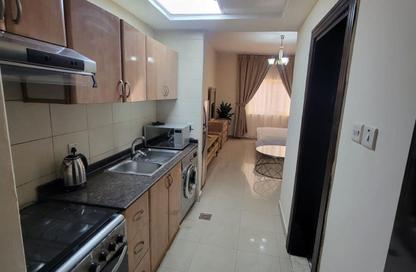 Apartment - Studio - 1 Bathroom for rent in Al Majaz 3 - Al Majaz - Sharjah