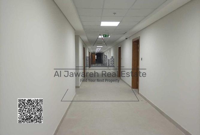 100838059 - Property Image 3