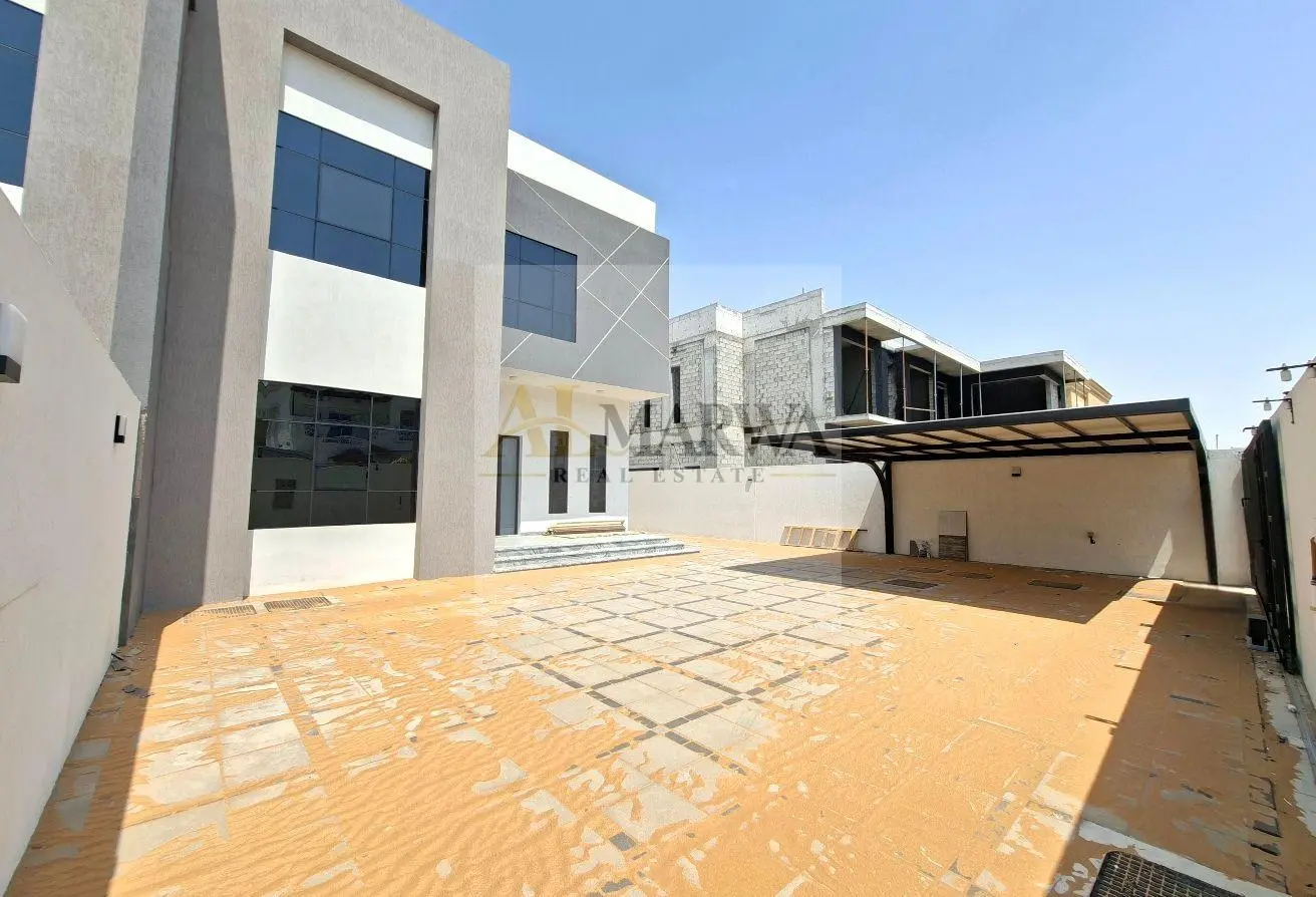 155588405 - Property Main Image