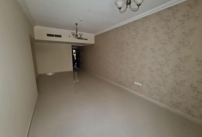 74236674 - Property Image 3