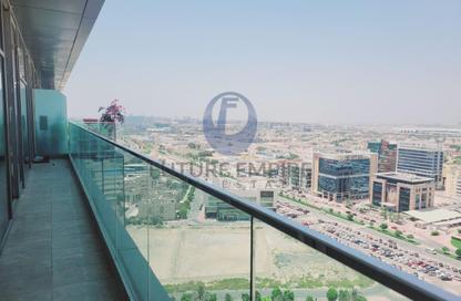 Apartment - 2 Bedrooms - 4 Bathrooms for rent in Airport Road Area - Al Garhoud - Dubai