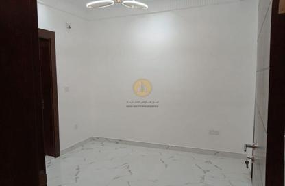 فيلا - 5 غرف نوم - 6 حمامات للبيع في الحليو 2 - الحليو - عجمان
