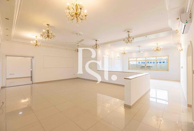 141433748 - Property Image 2