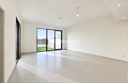 Townhouse - 4 - 5 for rent in Jebel Ali Village Townhouses - Jebel Ali Village - Jebel Ali - Dubai