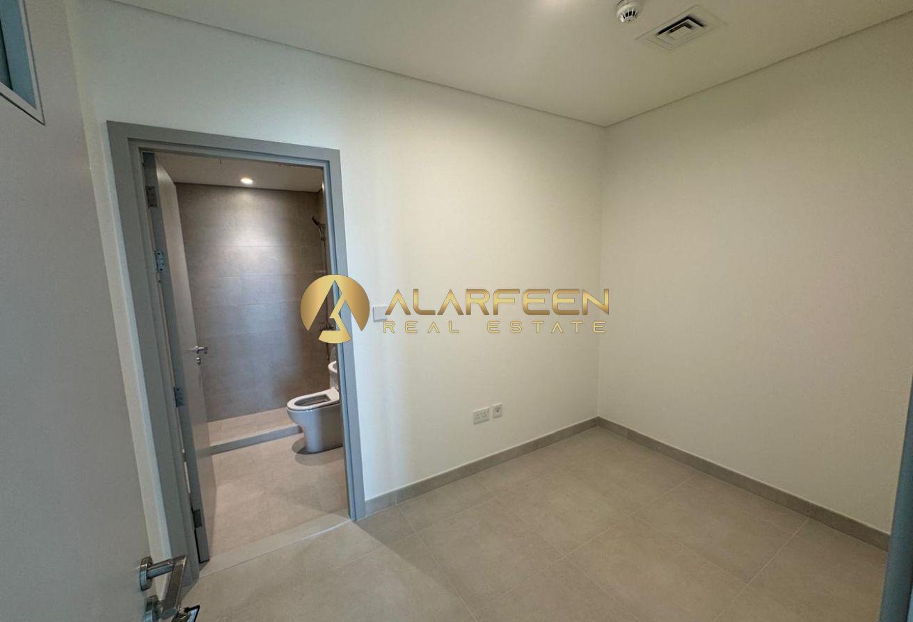 High-Floor 3BR | Creek Palace | Marina & Skyline photo 16