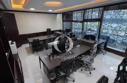Office Space - 3 Bedrooms - 1 Bathroom for rent in Building 2 - Emaar Square - Downtown Dubai - Dubai
