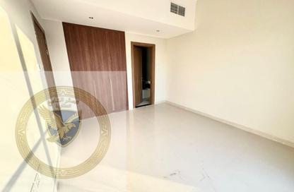 Apartment - 2 Bedrooms - 2 Bathrooms for rent in Gulfa Towers - Al Rashidiya 1 - Al Rashidiya - Ajman