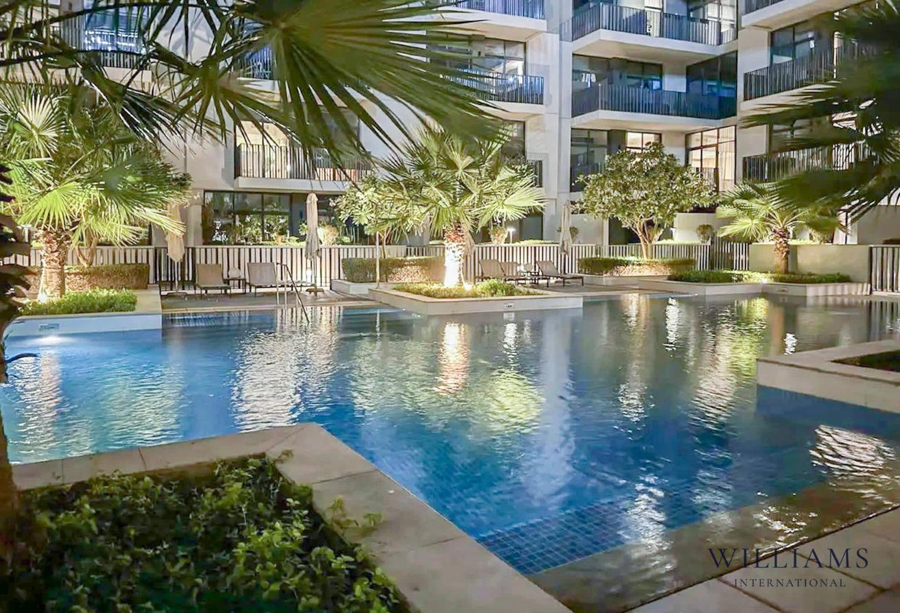 FULLY UPGRADED | FURNISHED | SPACIOUS TERRACE photo 17