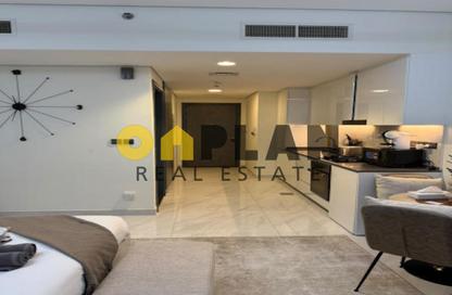 Apartment - Studio - 1 Bathroom for rent in Samana Golf Avenue - Dubai Studio City - Dubai