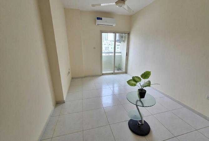 63641987 - Property Main Image