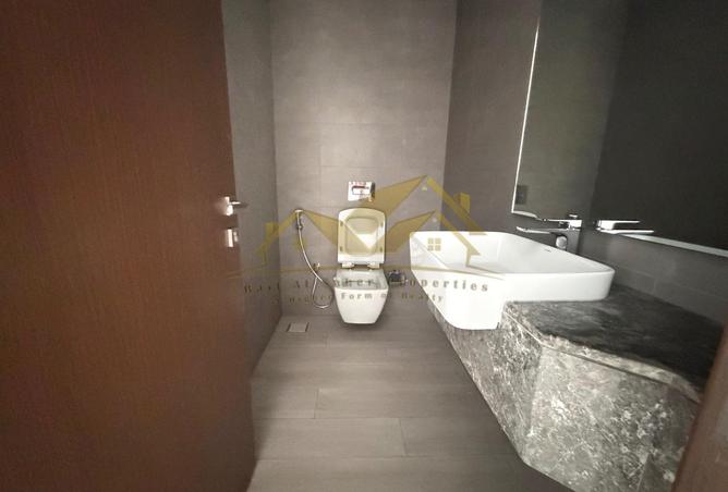 68277530 - Property Image 2