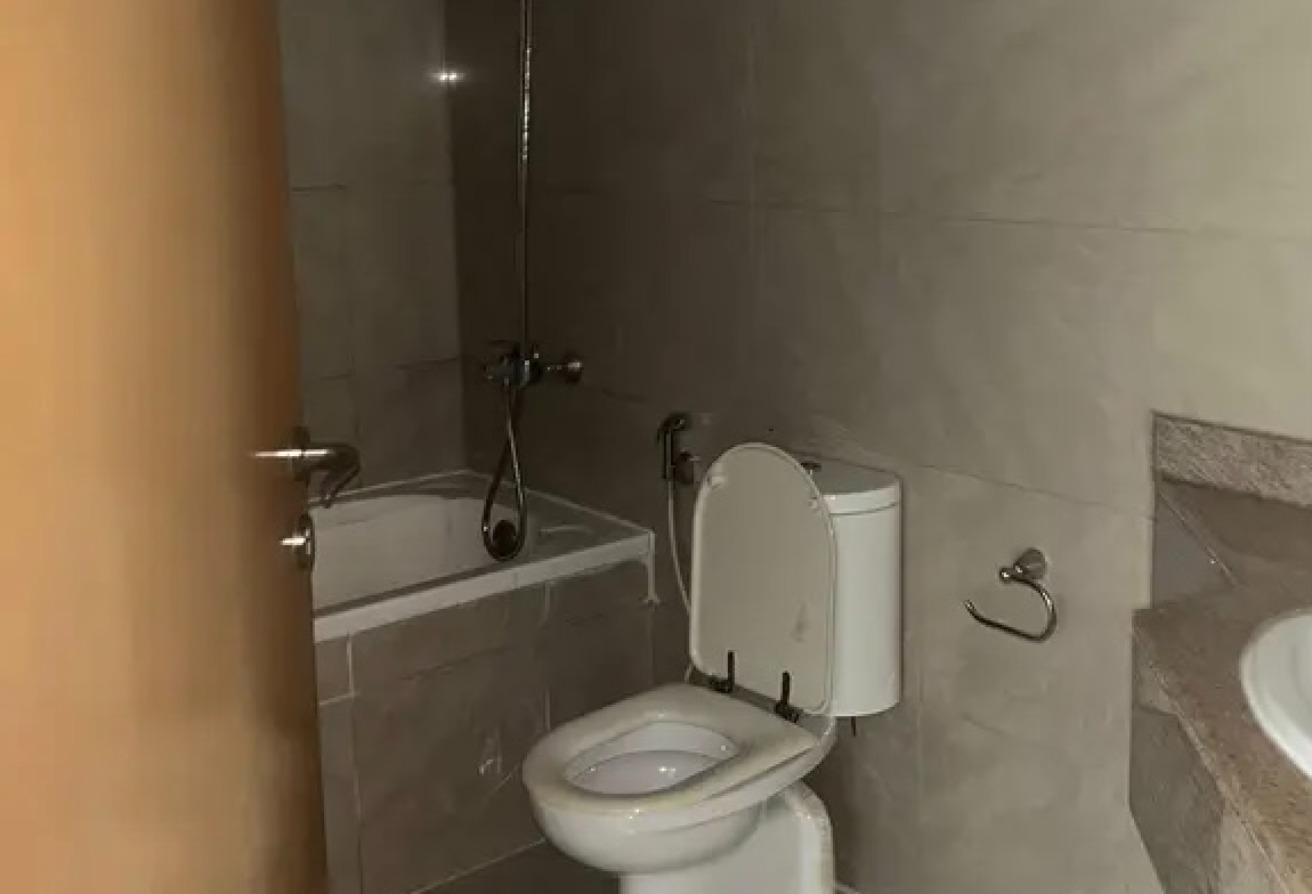 Full Sea View! 3br+Maids! Great Layout photo 7