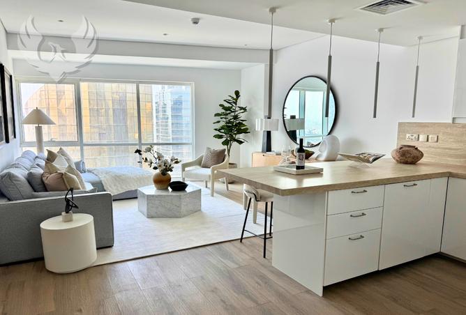 Fully Upgraded | Lake and sunset view | Vacant