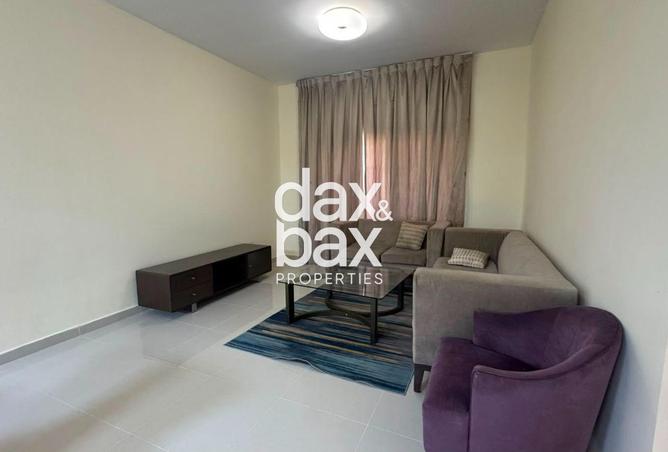 Furnished | Balcony & City Views | Vacant photo 3