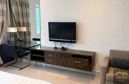 Apartment - 2 Bedrooms - 2 Bathrooms for rent in Bonnington Tower - JLT Cluster J - Jumeirah Lake Towers - Dubai