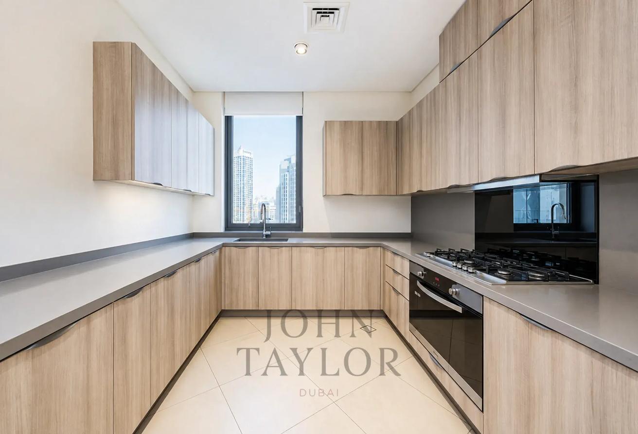 2-Bedroom Penthouse for Rent at Volante photo 9
