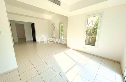 Villa - 3 Bedrooms - 3 Bathrooms for rent in Springs 14 - The Springs - Dubai