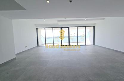 Apartment - 4 Bedrooms - 6 Bathrooms for rent in Al Sail Tower - Al Dana - Al Raha Beach - Abu Dhabi Apartment - 4 Bedrooms - 6 Bathrooms for rent in Al Sail Tower - Al Dana - Al Raha Beach - Abu Dhabi