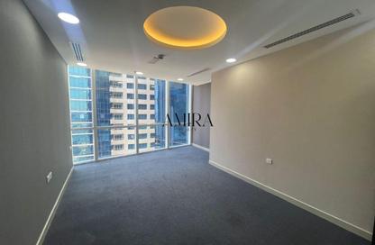 Office Space - Studio - 1 Bathroom for rent in Park Lane Tower - Business Bay - Dubai Office Space - Studio - 1 Bathroom for rent in Park Lane Tower - Business Bay - Dubai