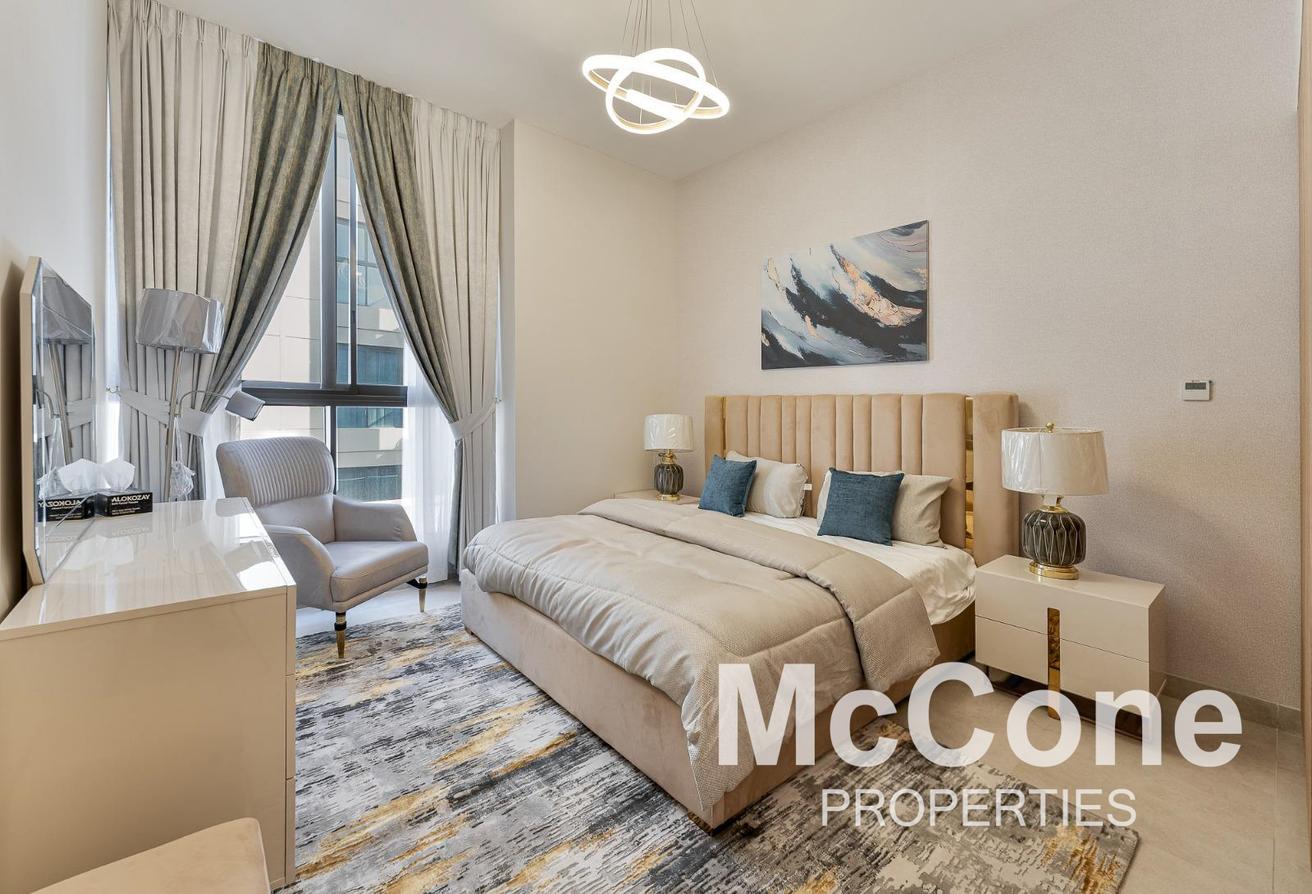 Furnished | Move-in Today | Near Exit photo 6