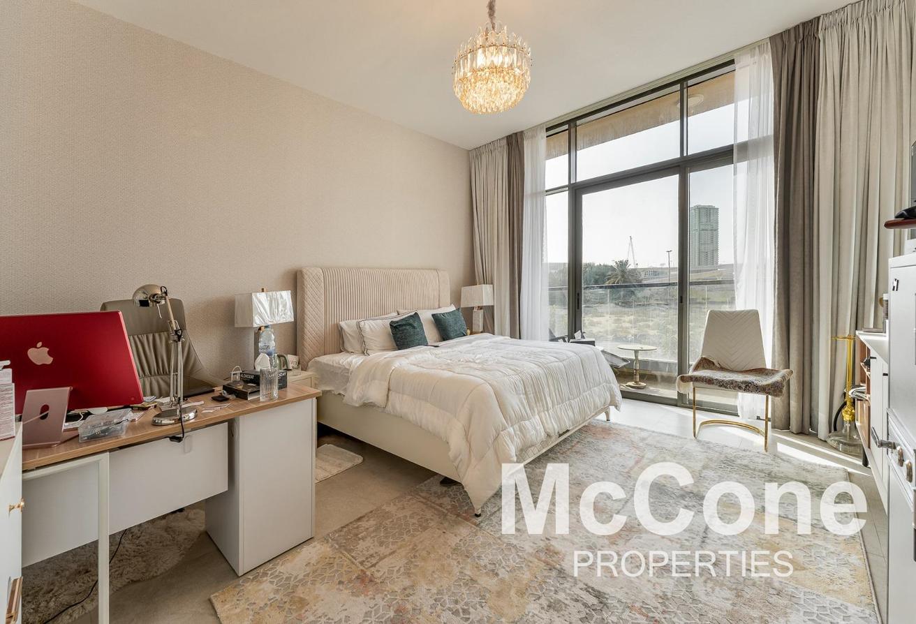 Furnished | Move-in Today | Near Exit photo 4