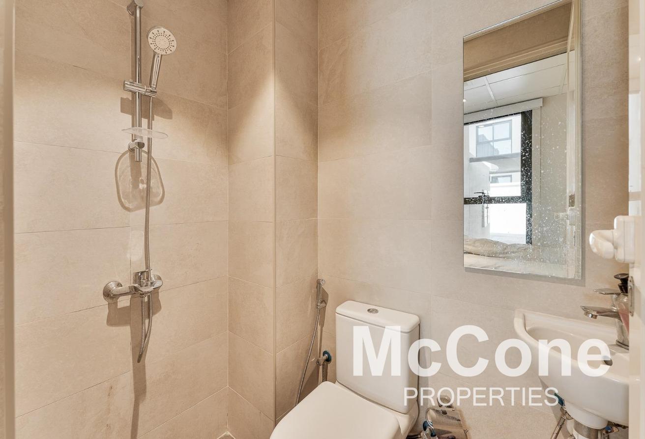Furnished | Move-in Today | Near Exit photo 9